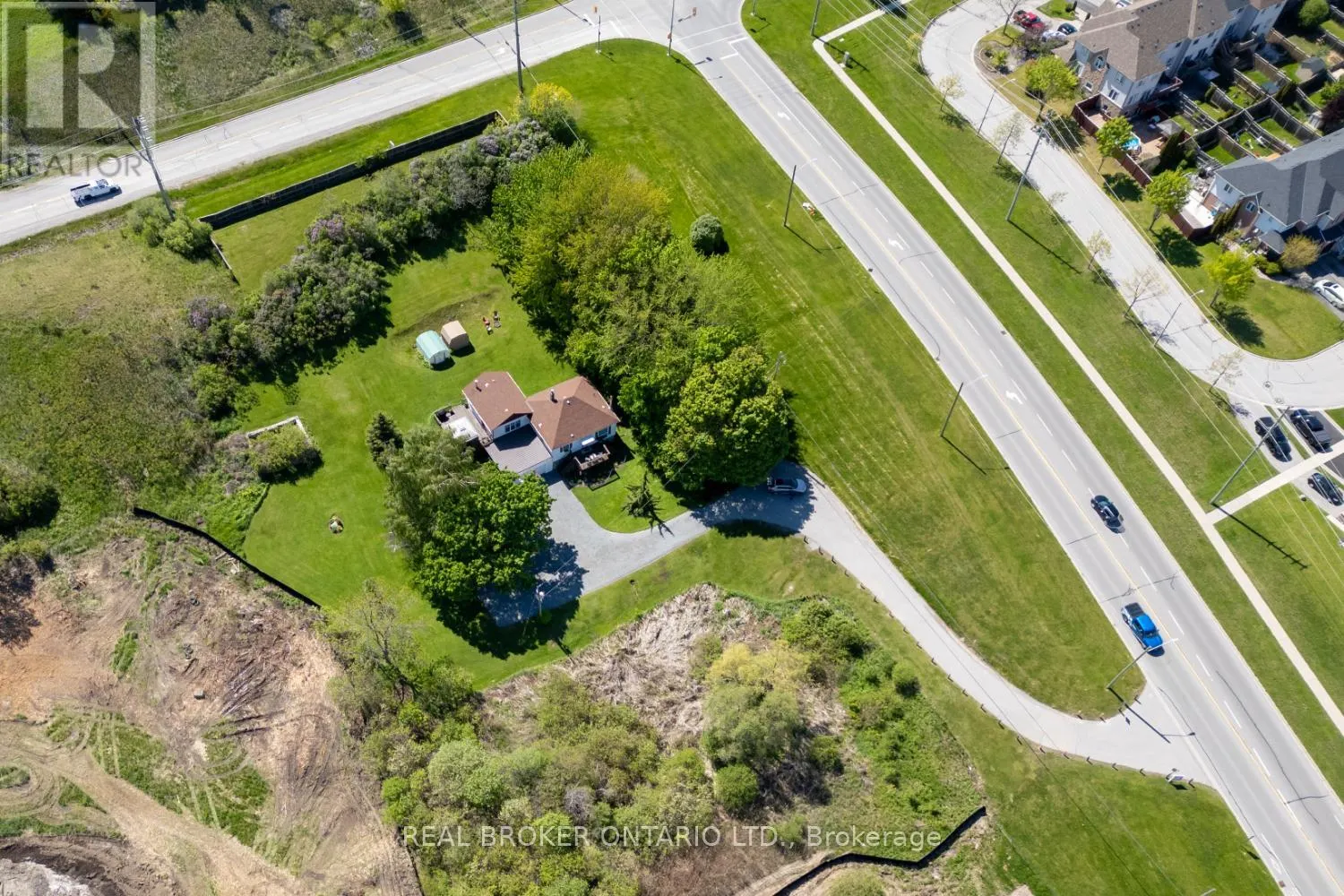 2359 BASELINE ROAD W