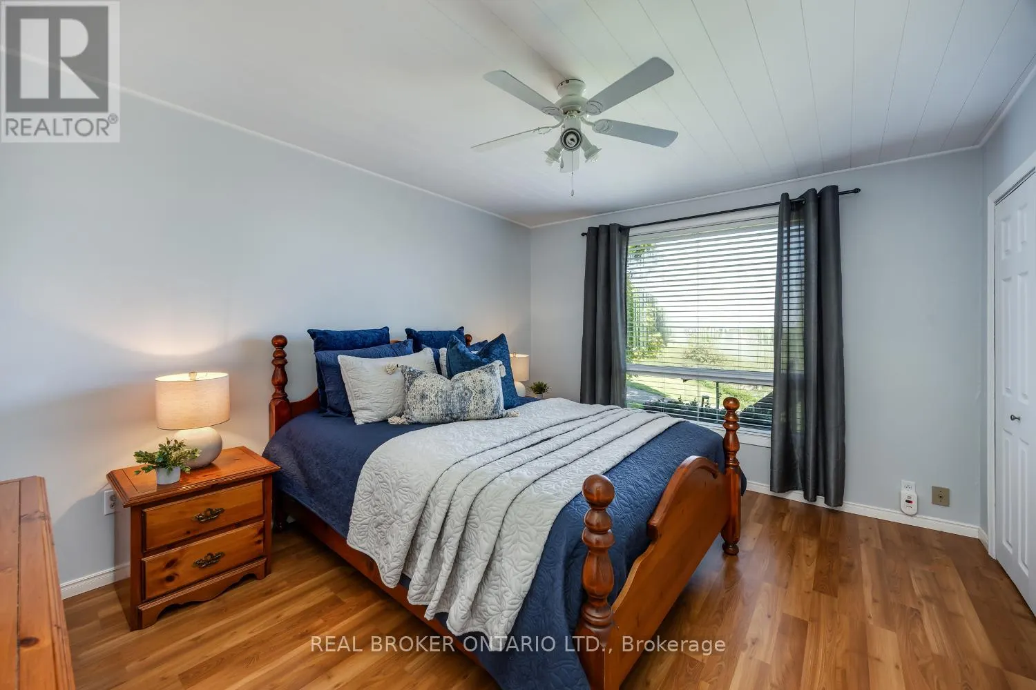 2359 BASELINE ROAD W