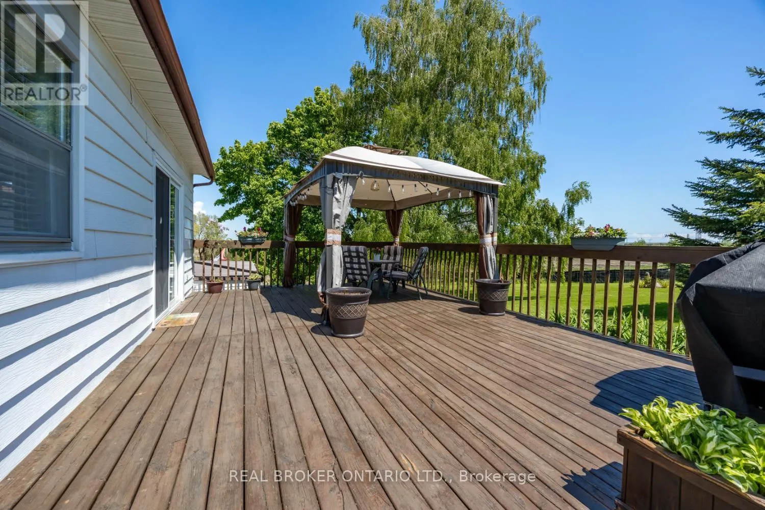 2359 BASELINE ROAD W