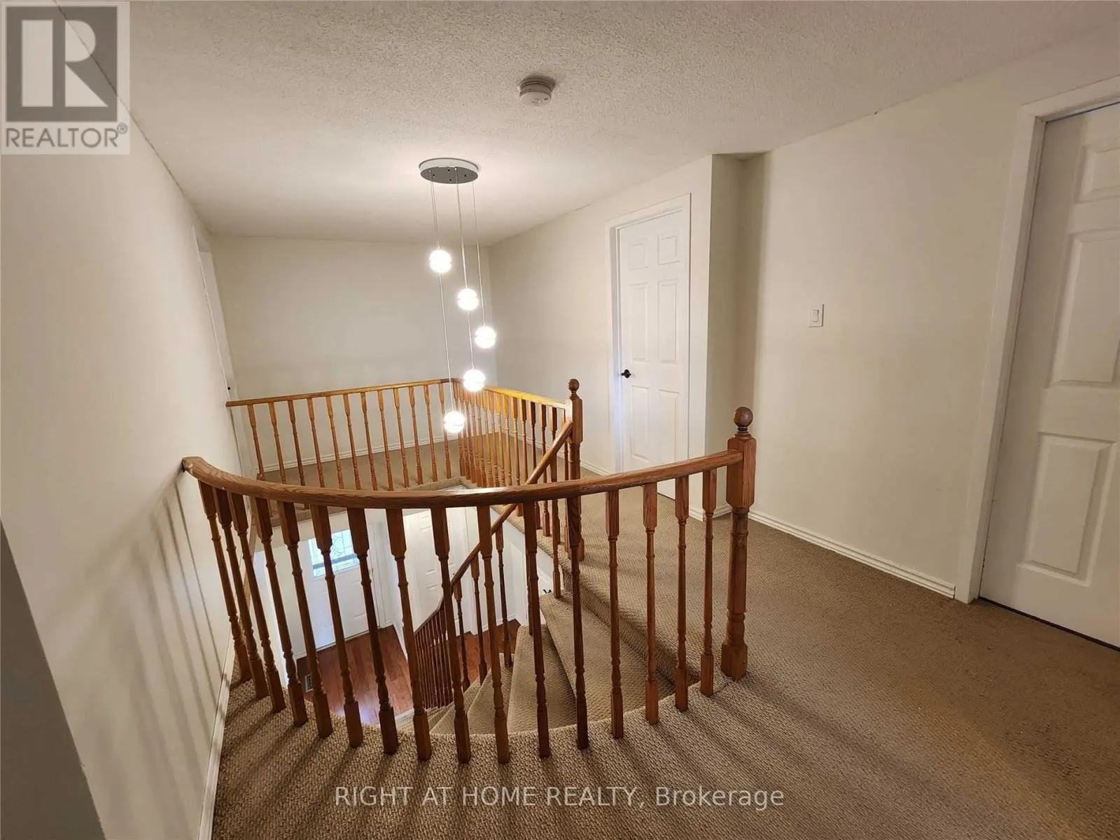 844 CROWELLS STREET