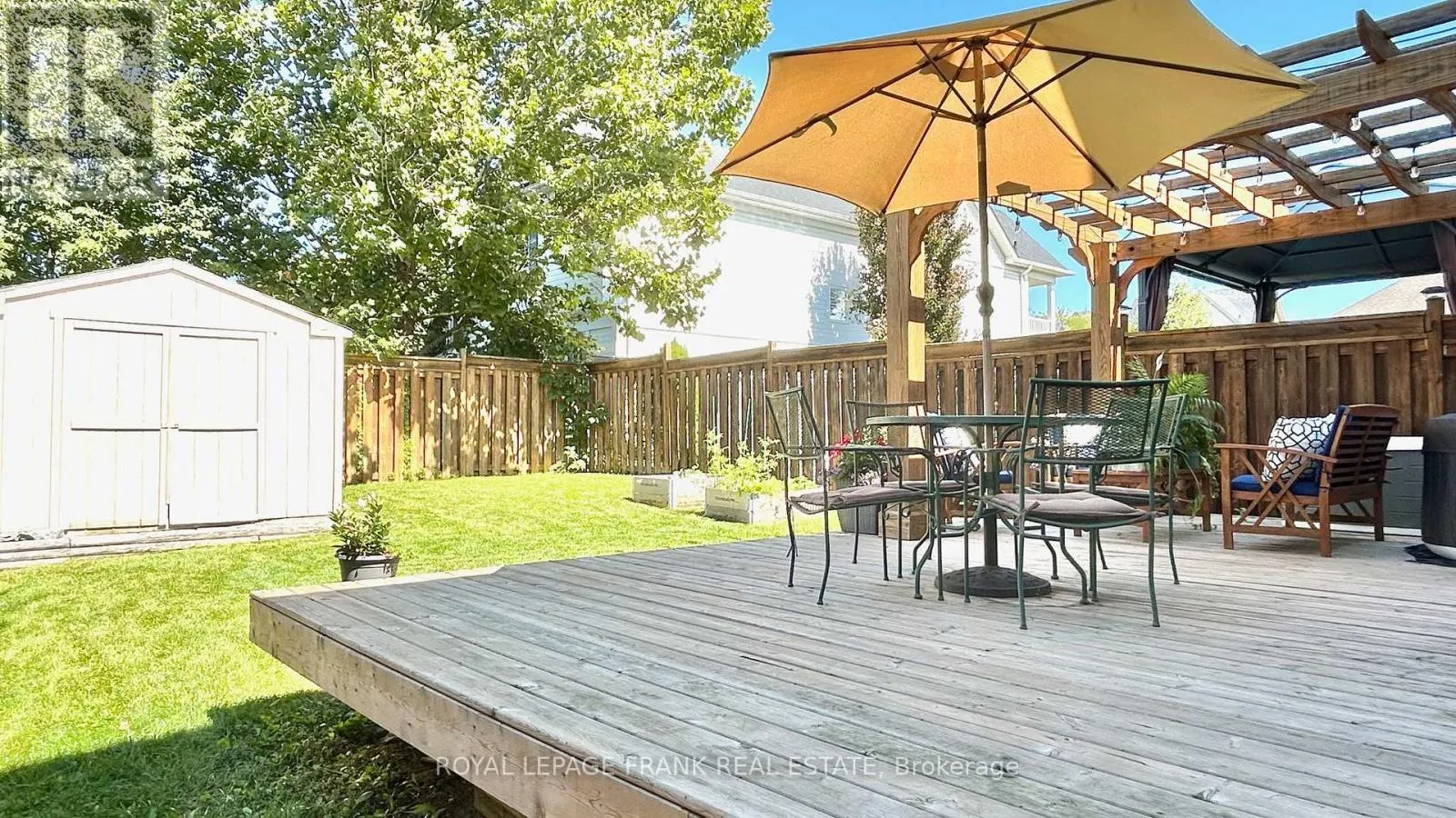 4 SETTLERS COURT