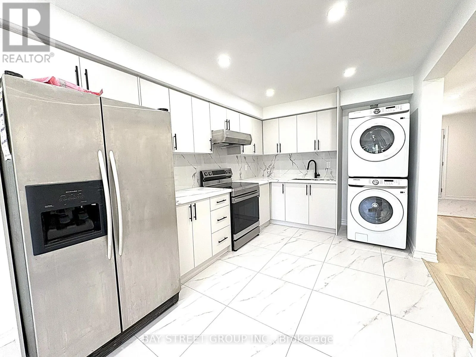 9 TRURO CRESCENT
