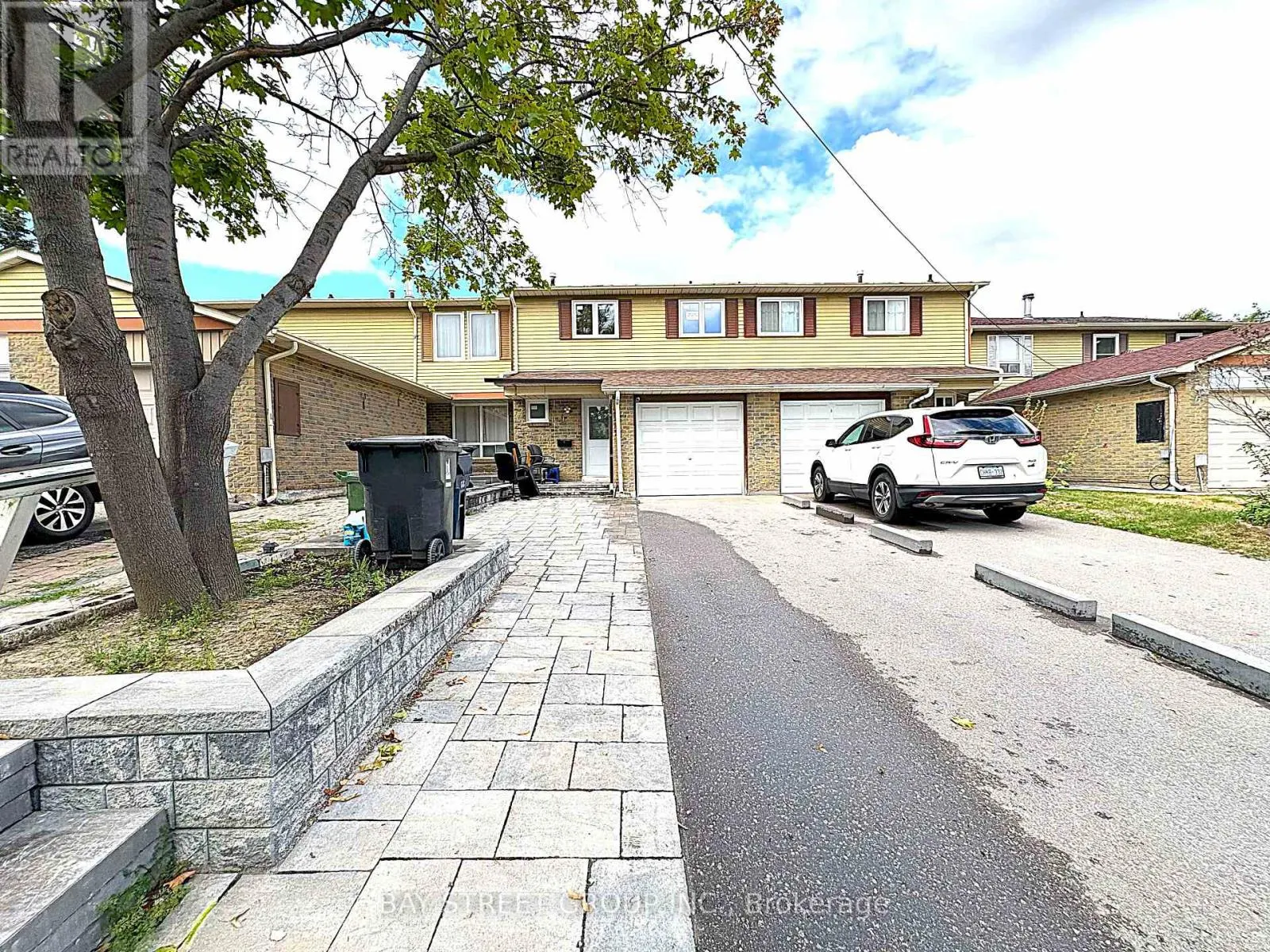 9 TRURO CRESCENT