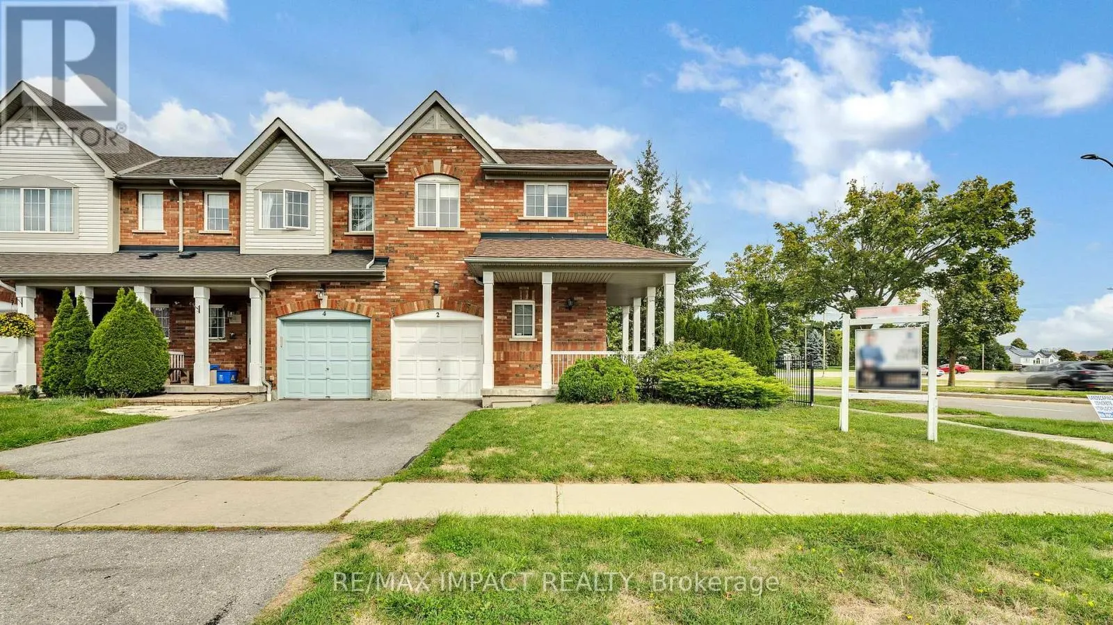 2 PLANTATION COURT N