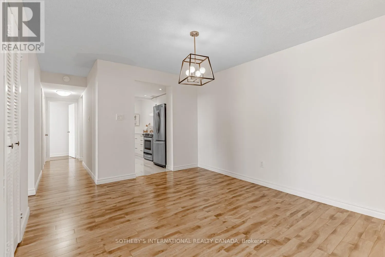 1104 - 3151 BRIDLETOWNE CIRCLE