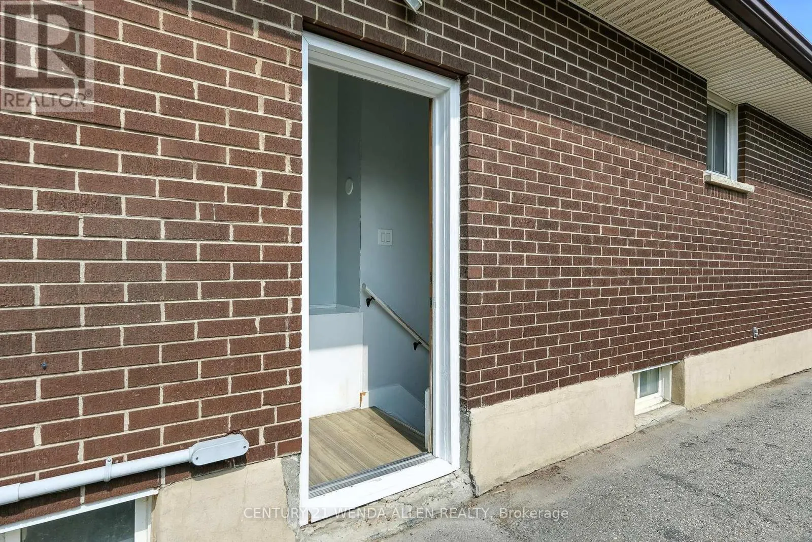 301 FAREWELL STREET