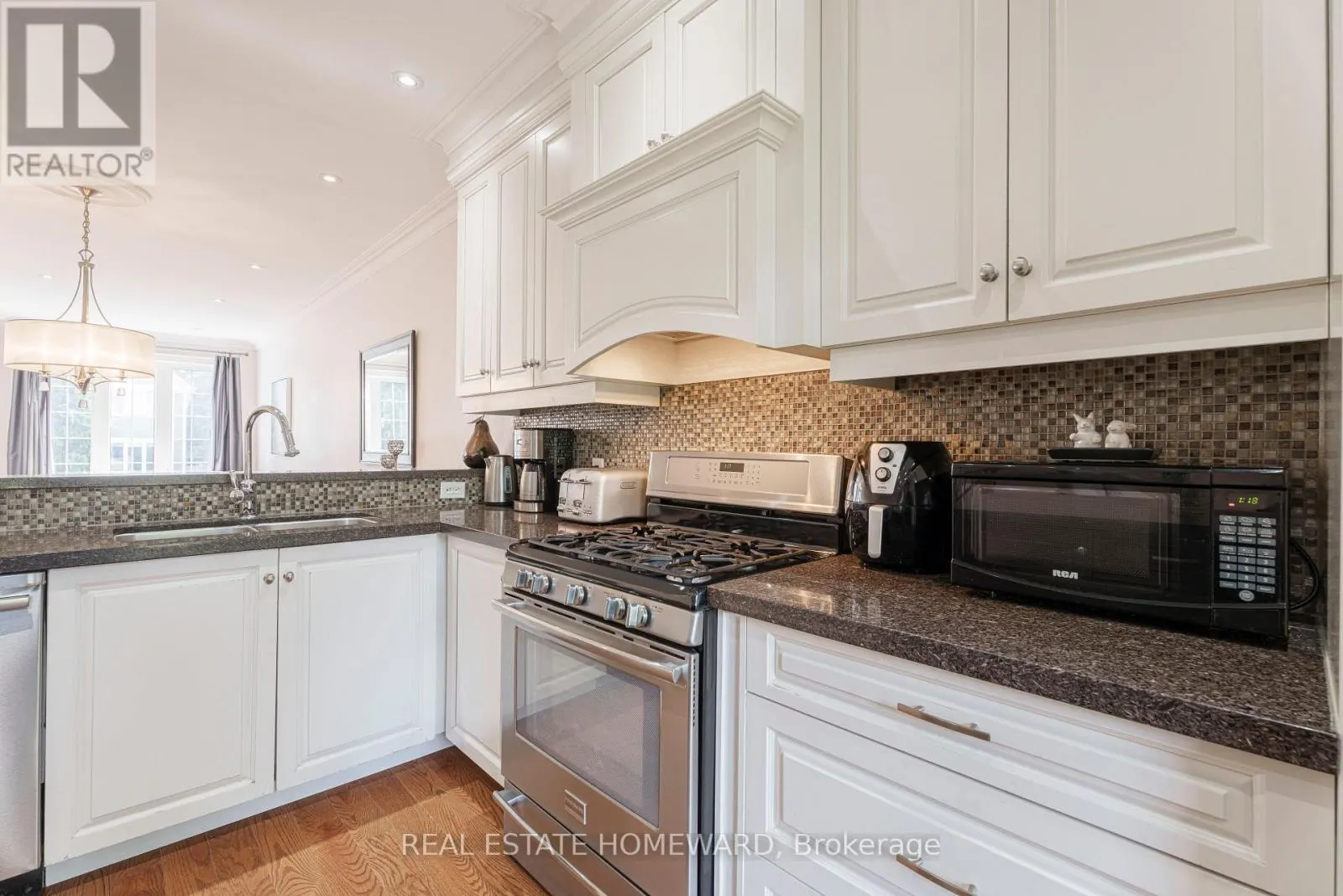12 ANNDALE ROAD