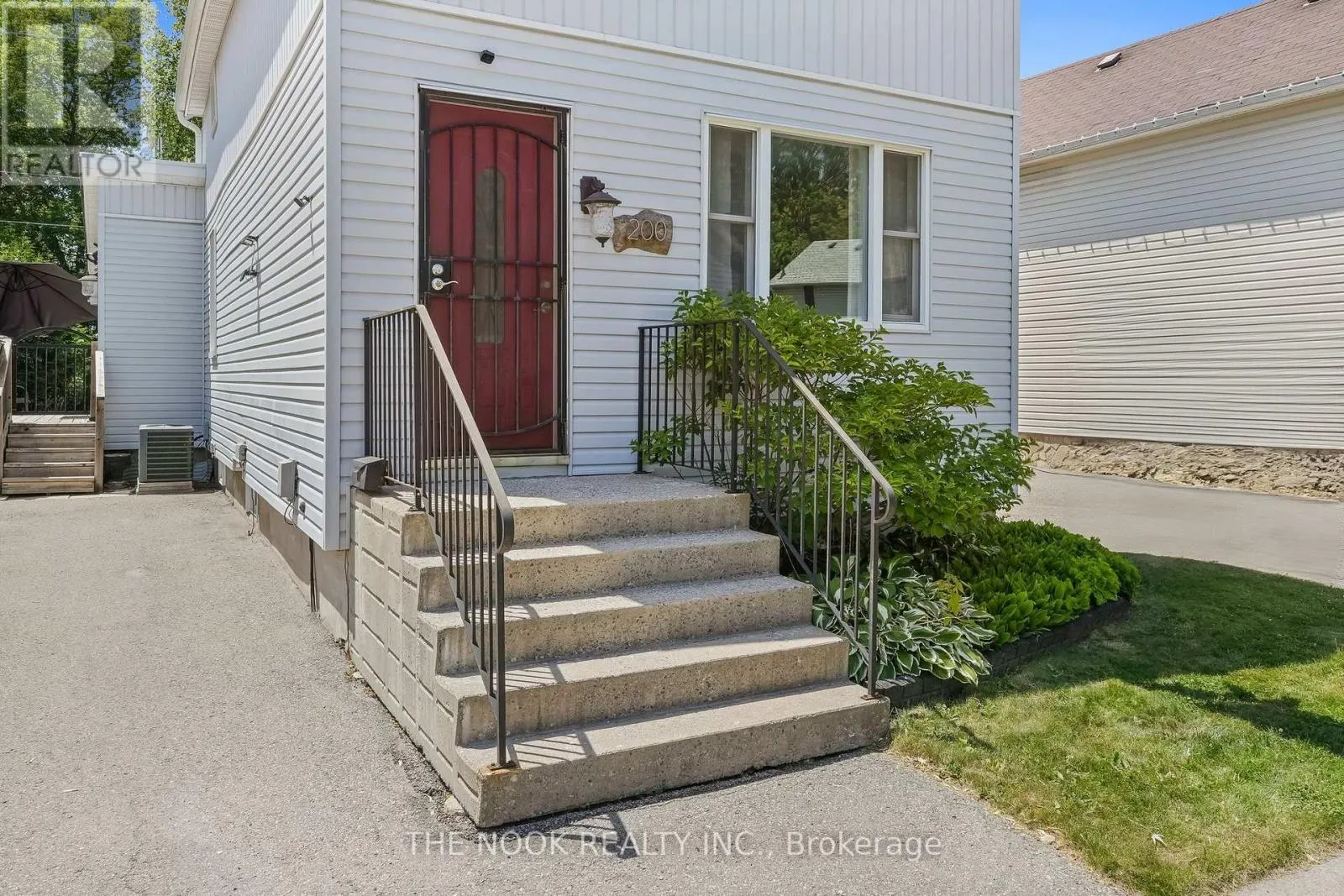 200 COURT STREET