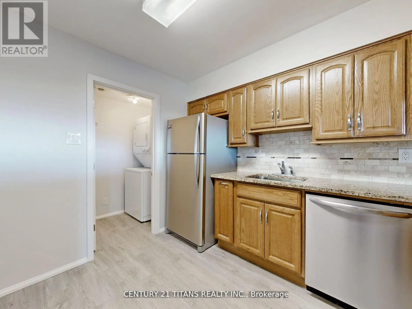 1202 - 1890 VALLEY FARM ROAD