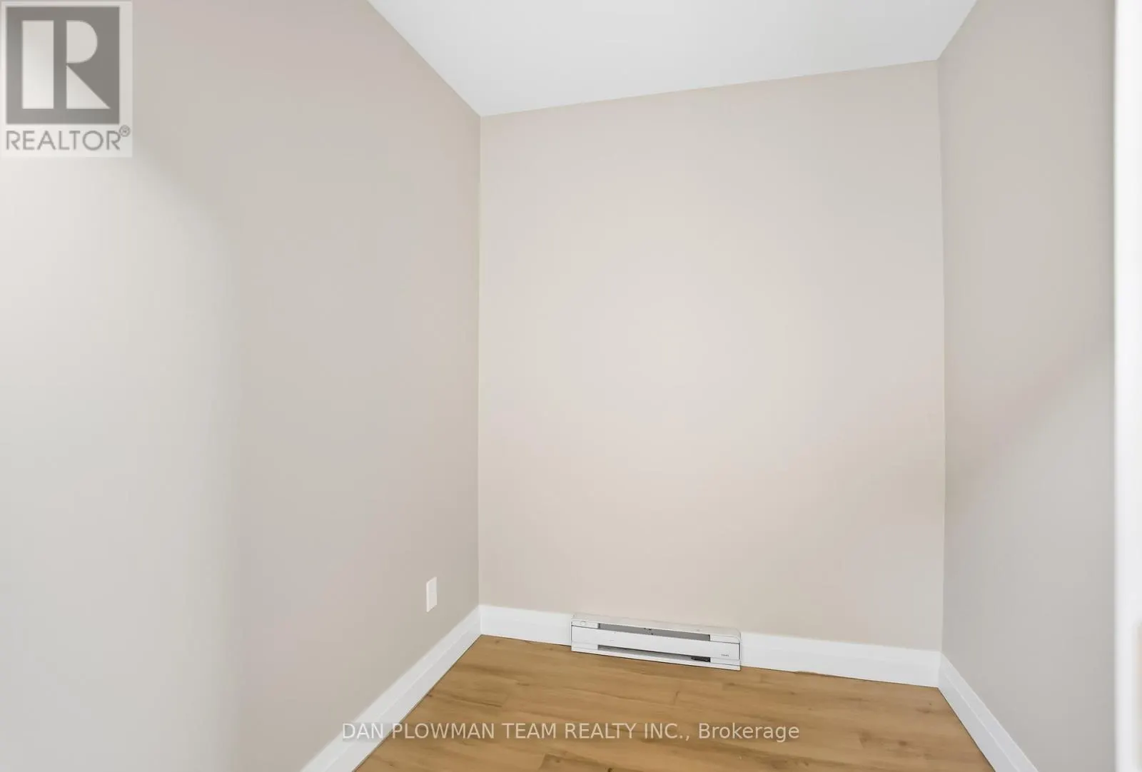 476 ALBERT STREET
