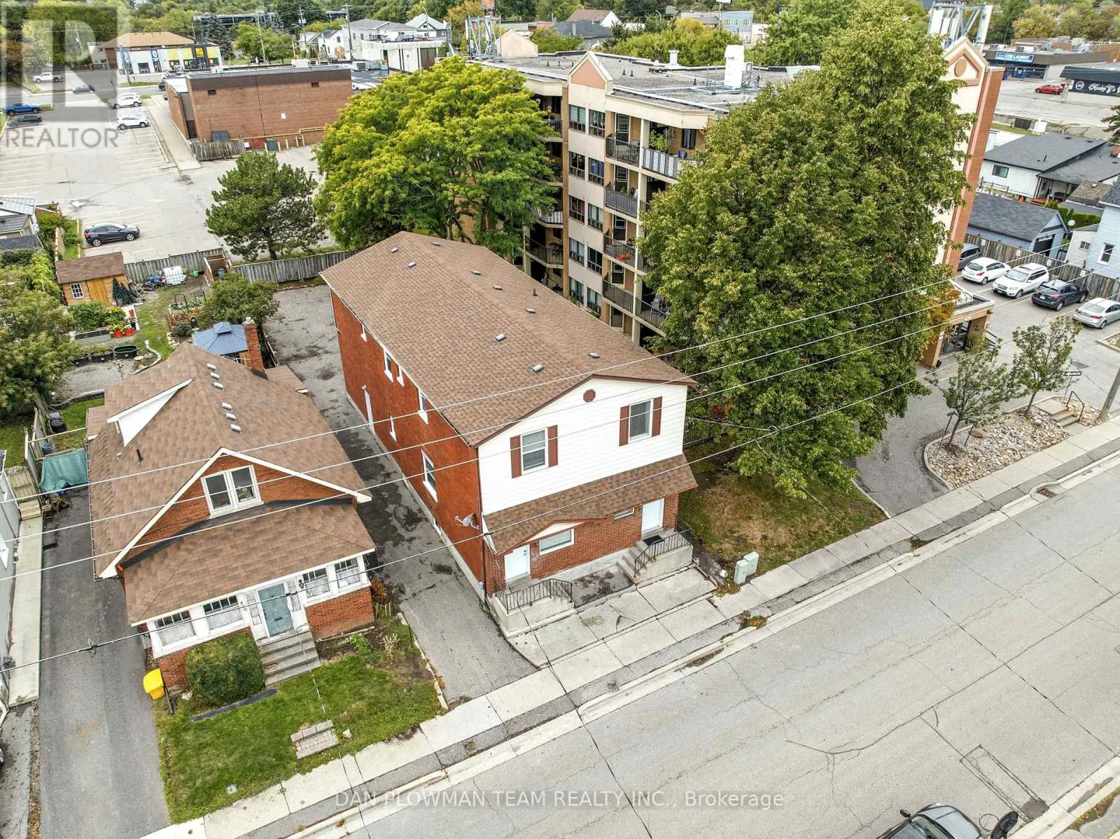 476 ALBERT STREET
