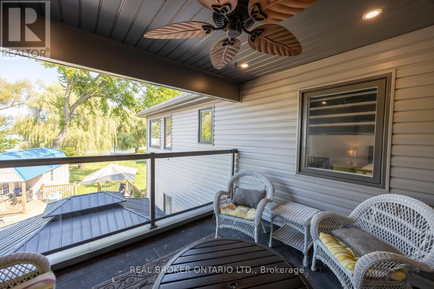 526 VIEW LAKE ROAD