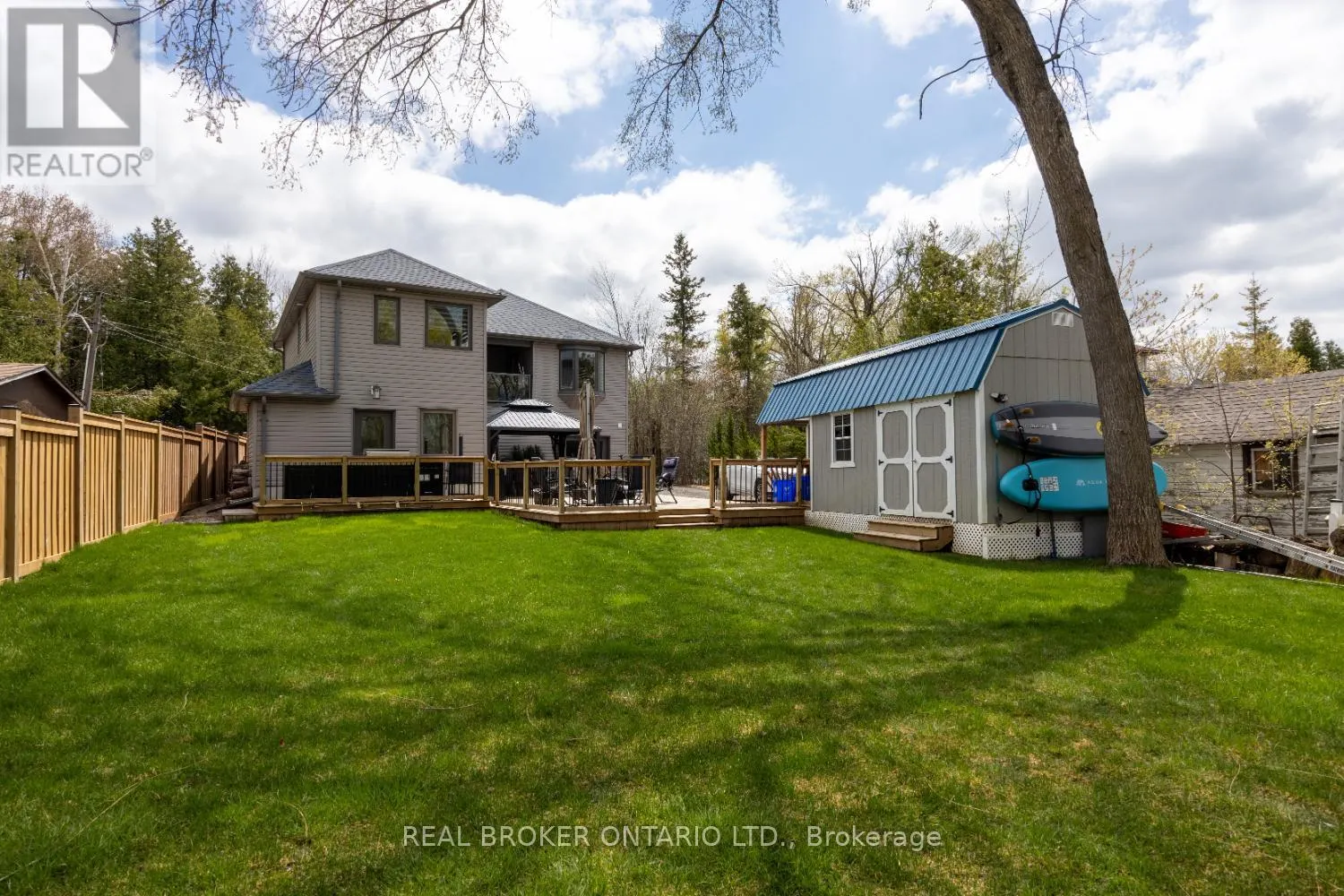 526 VIEW LAKE ROAD