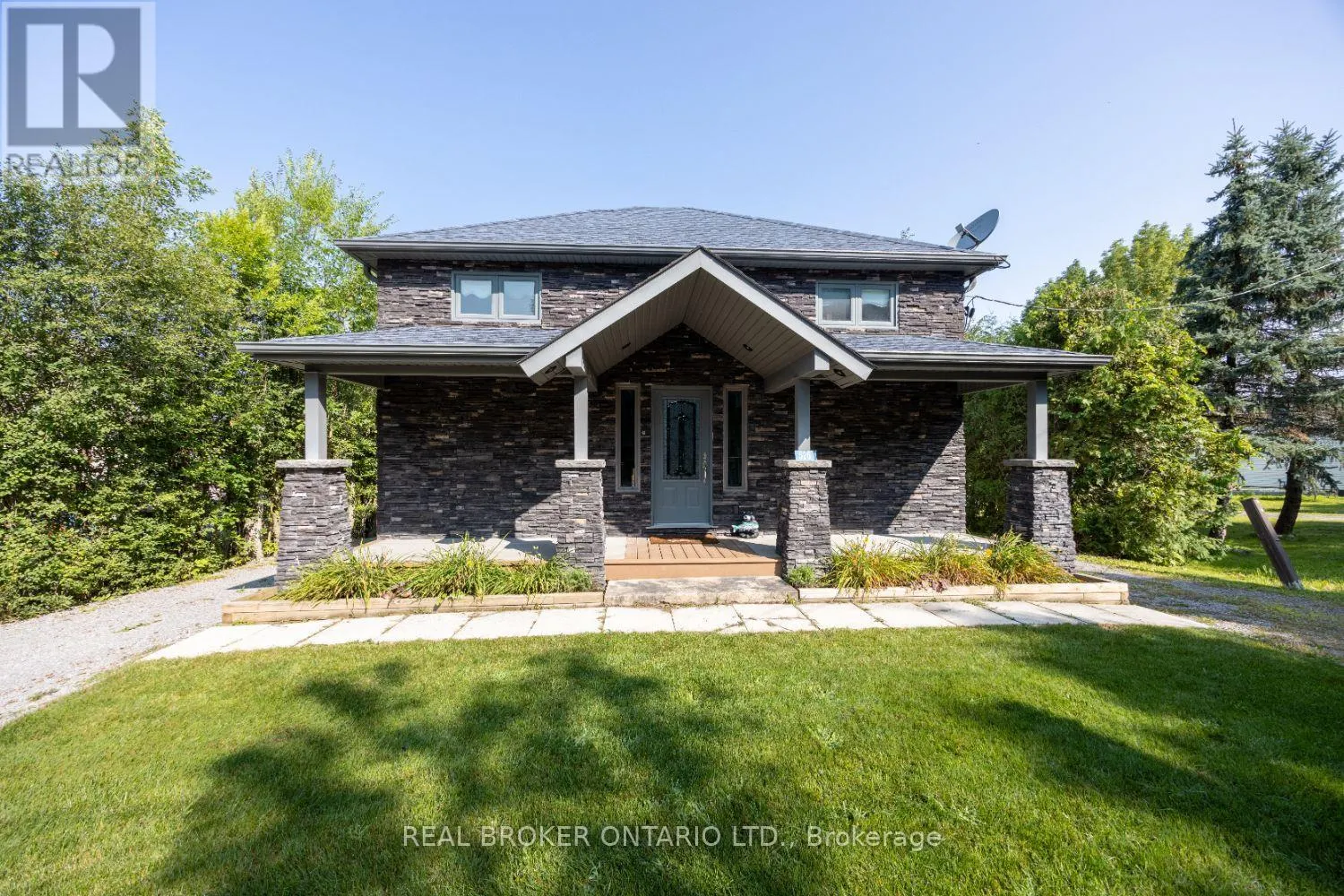 526 VIEW LAKE ROAD