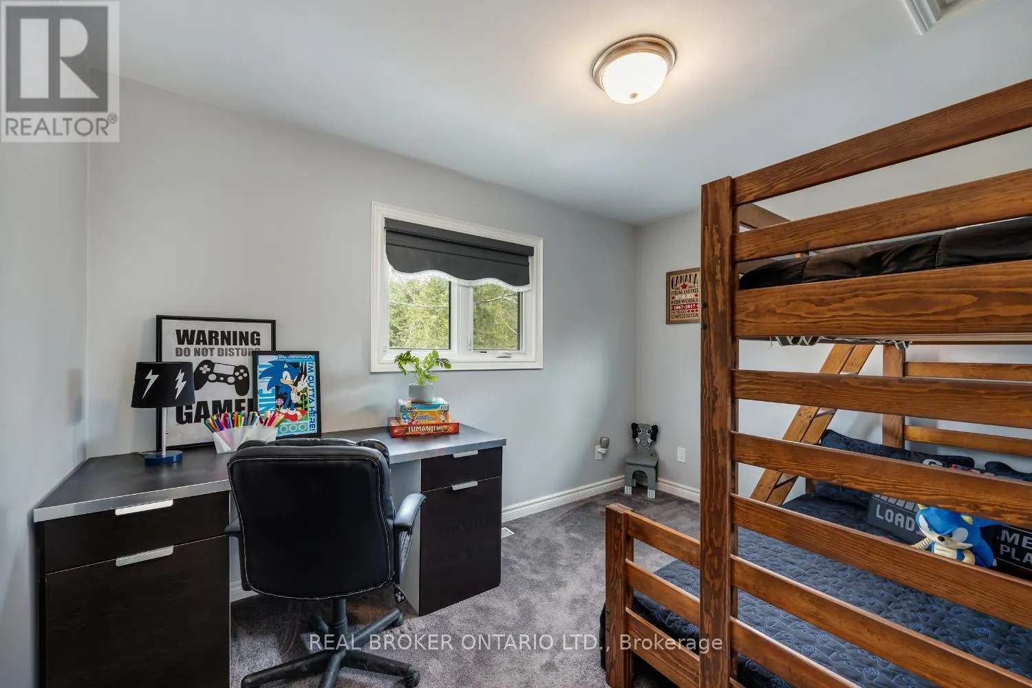 526 VIEW LAKE ROAD