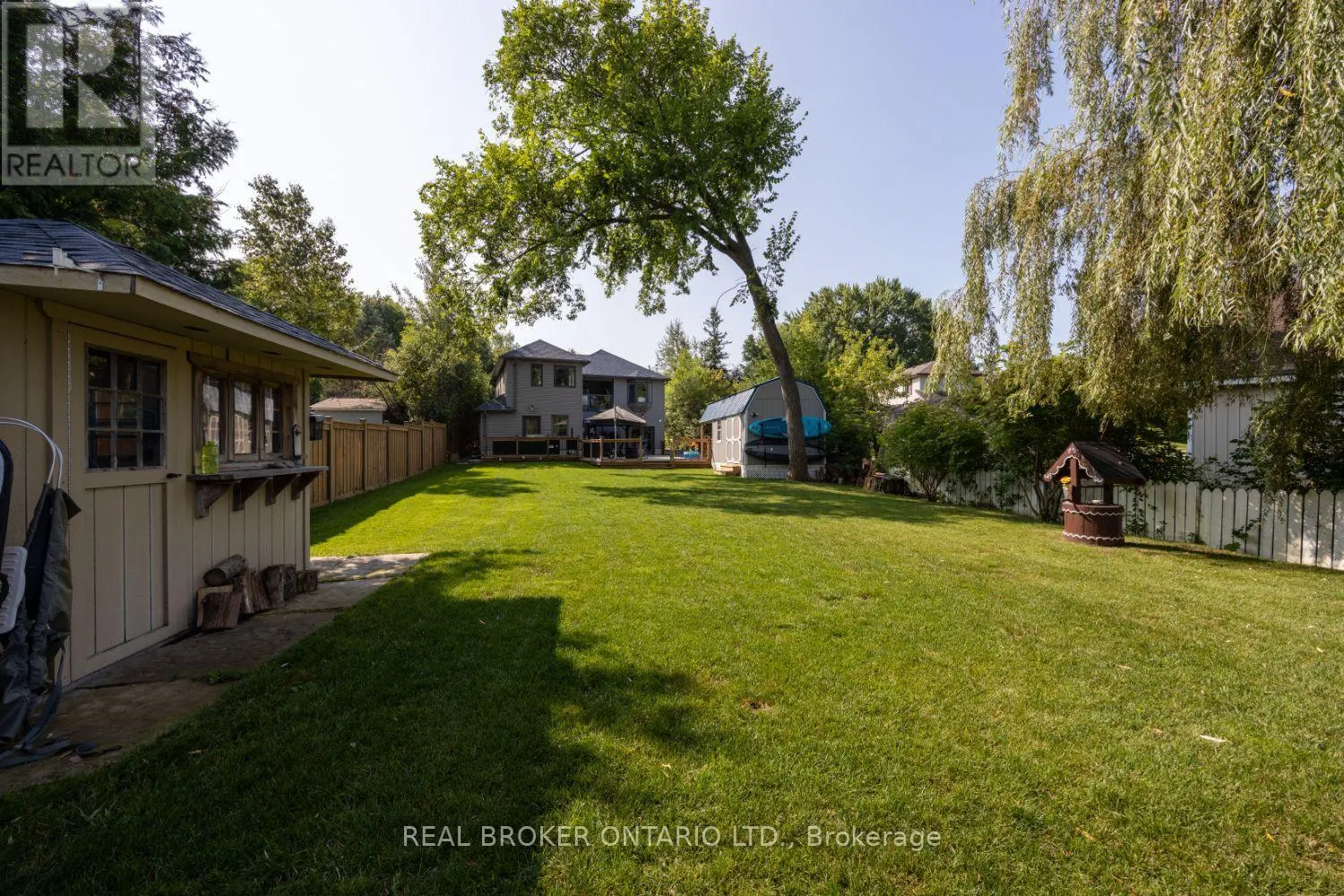 526 VIEW LAKE ROAD
