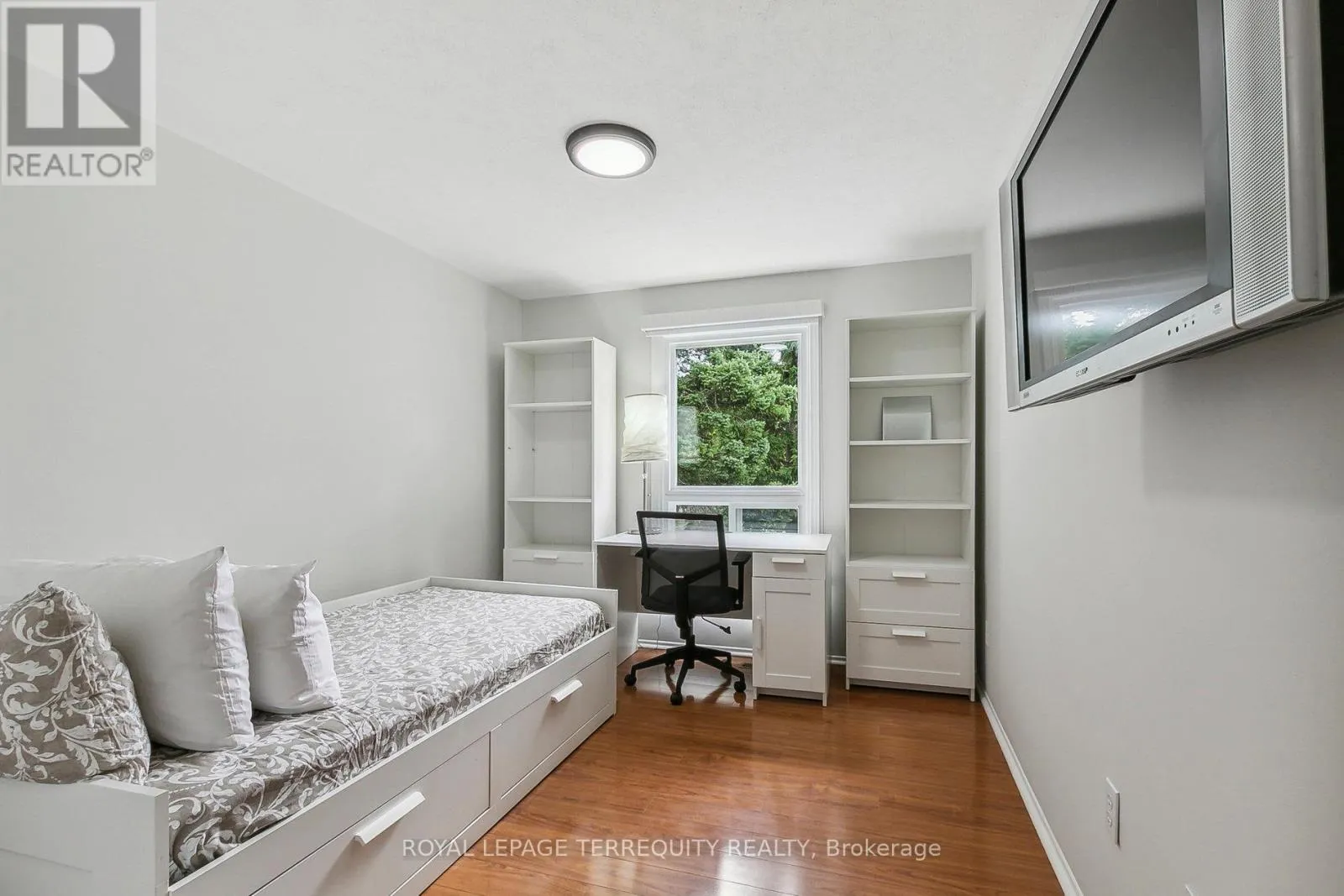 139 HUNTINGDALE BOULEVARD
