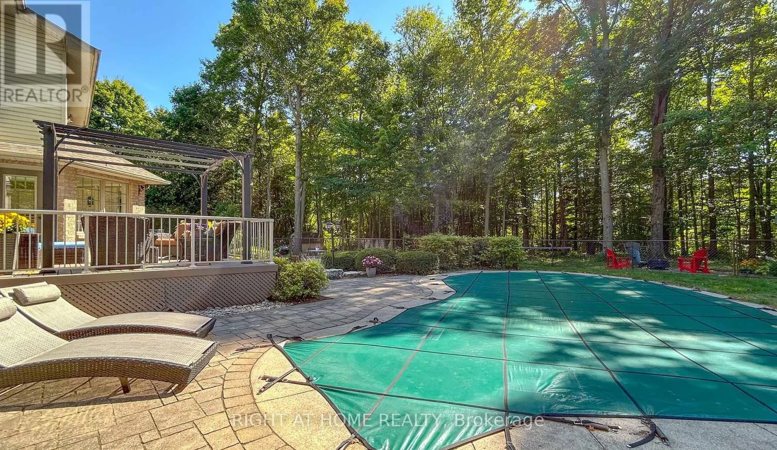 27 TIMBERLANE COURT