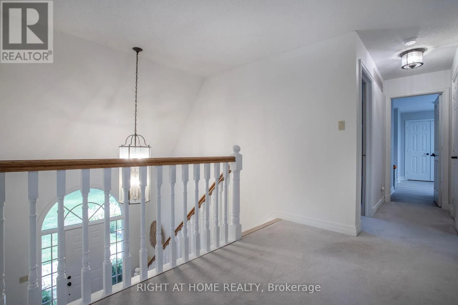 27 TIMBERLANE COURT