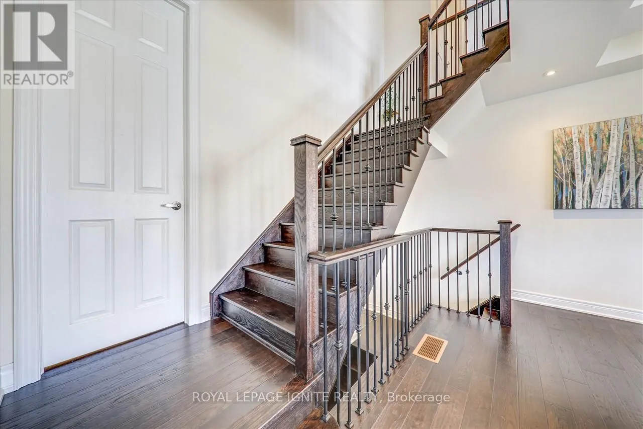 23 CHRISTINE ELLIOTT AVENUE