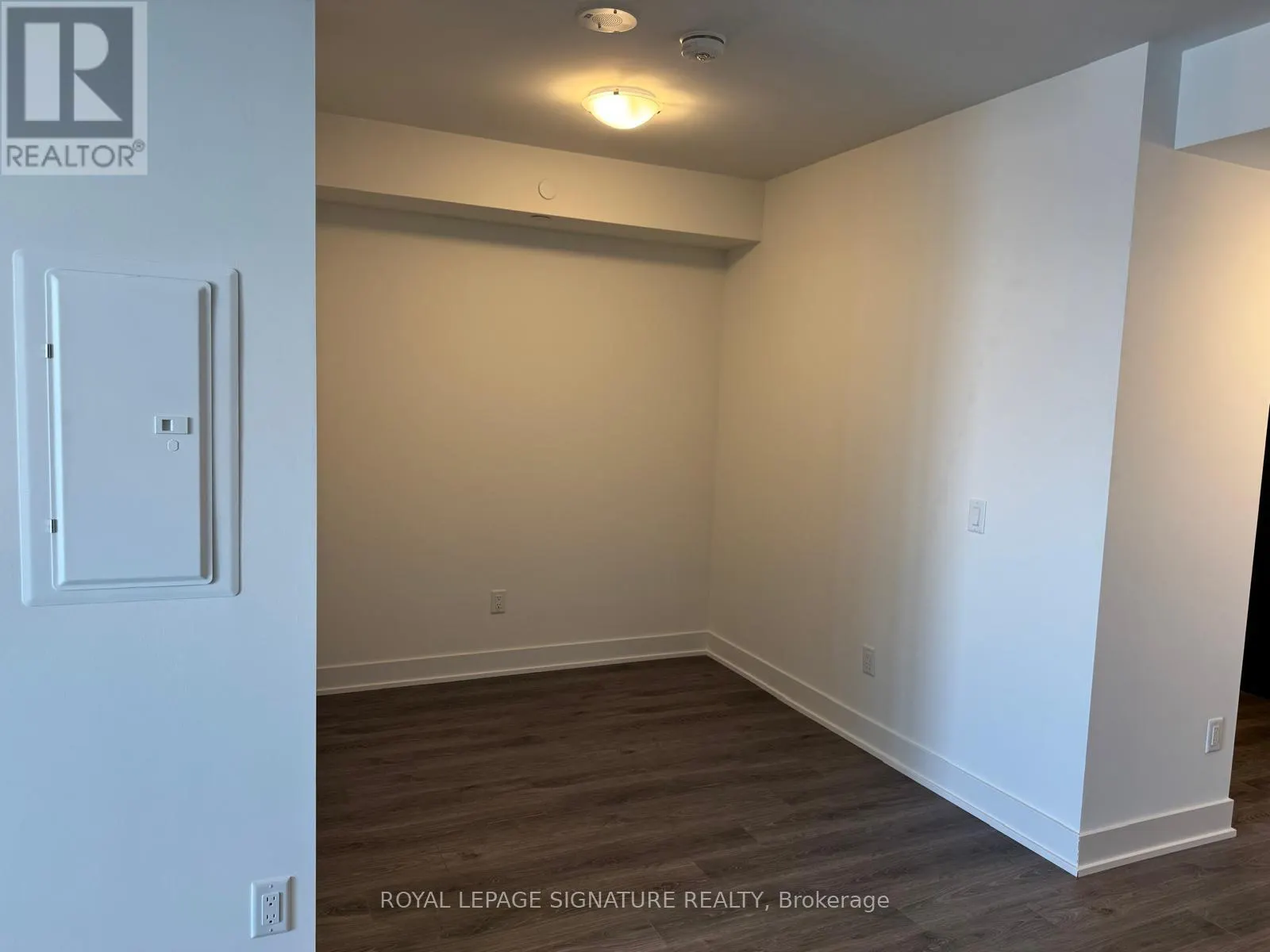 1513 - 2545 SIMCOE STREET N