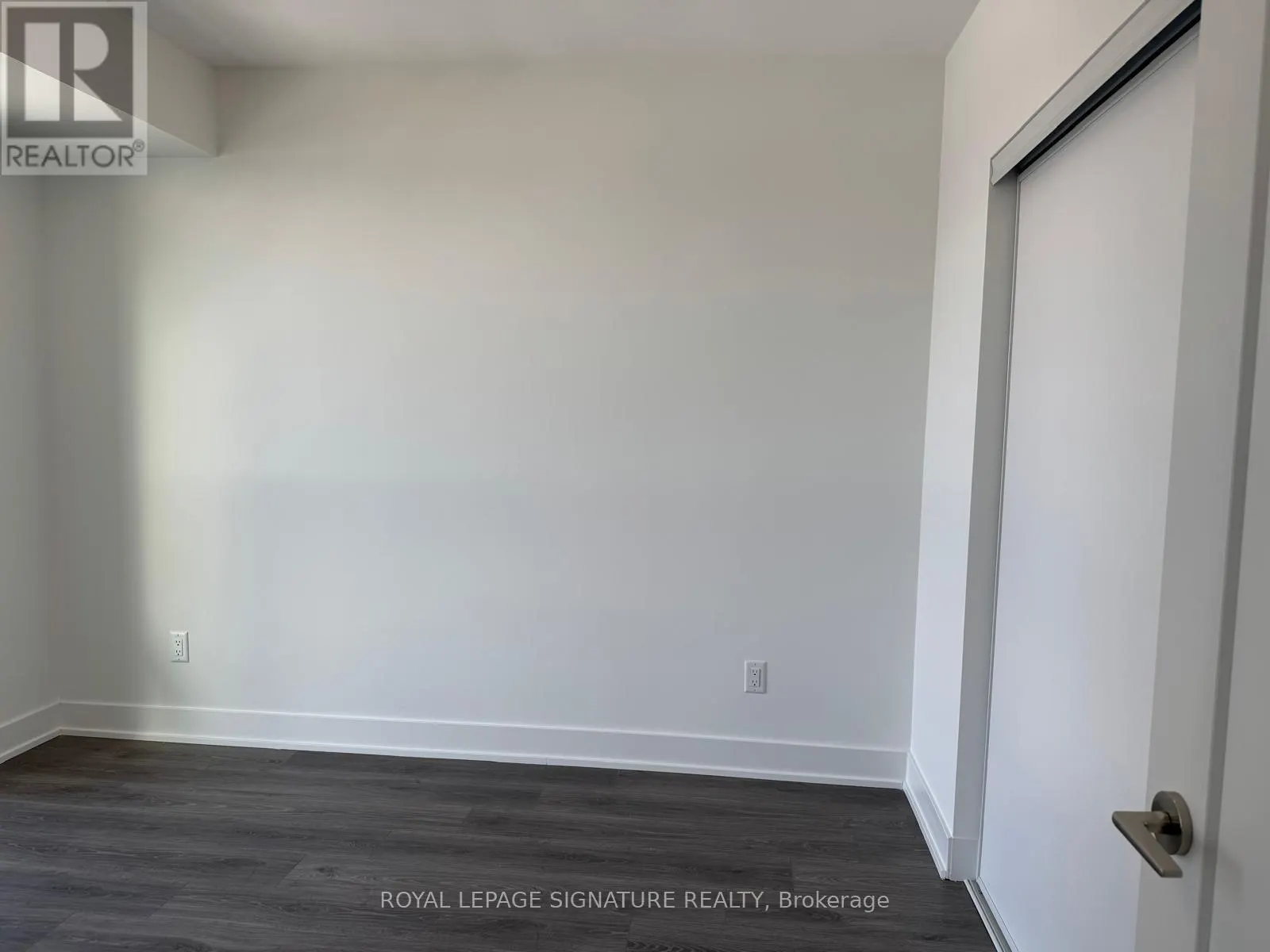 1513 - 2545 SIMCOE STREET N