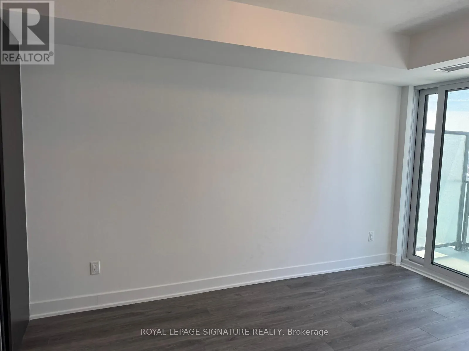 1513 - 2545 SIMCOE STREET N