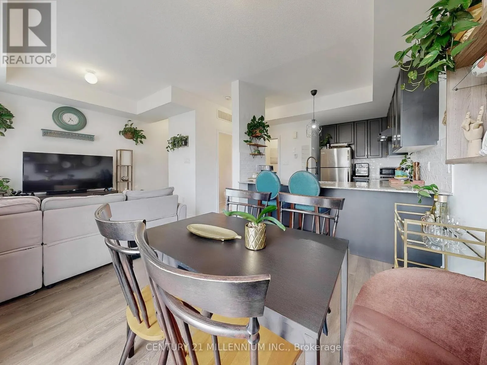 2578 WILLIAM JACKSON DRIVE