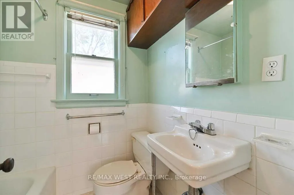 5 DIEPPE ROAD S