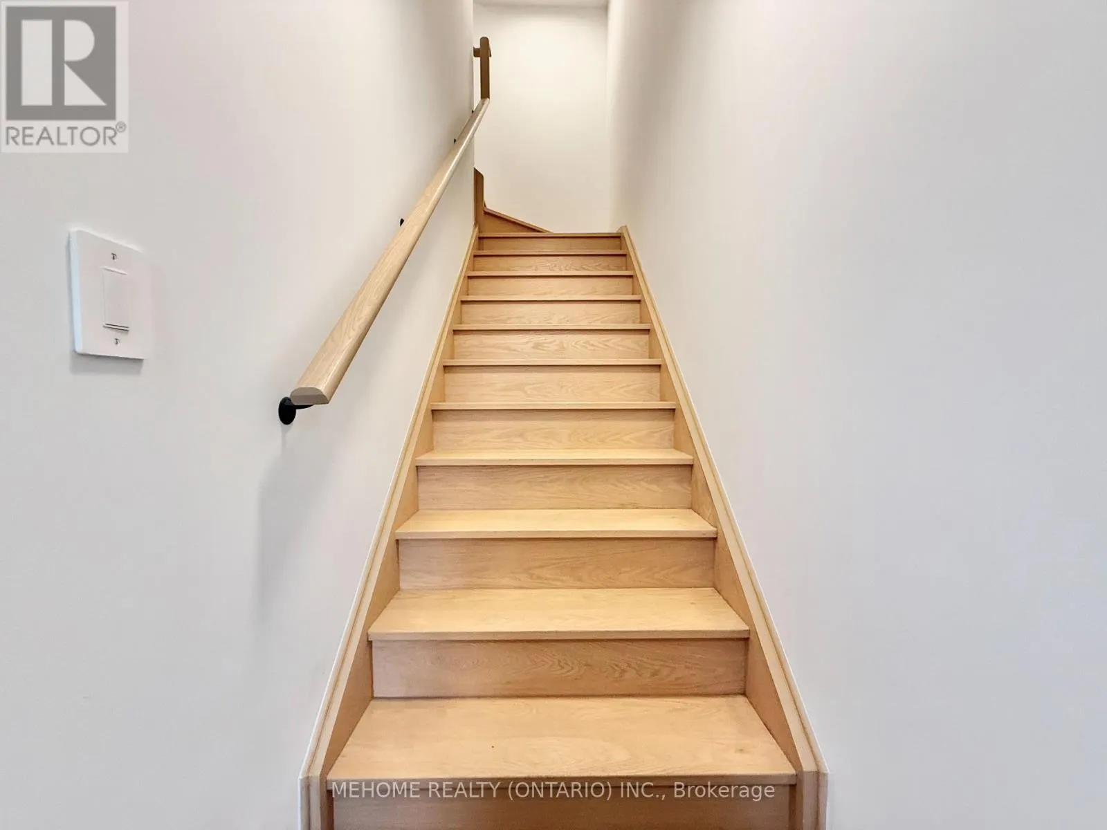 C1- 306 - 3423 SHEPPARD AVENUE E