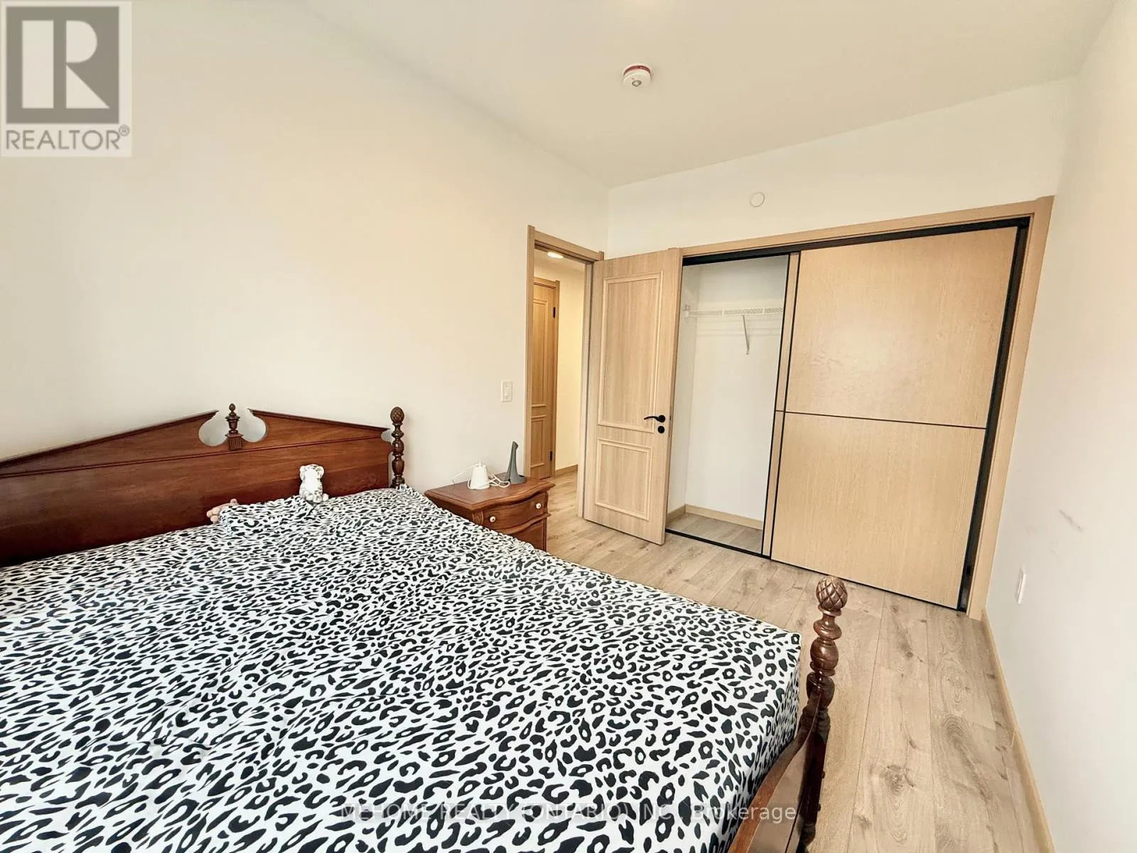 C1- 306 - 3423 SHEPPARD AVENUE E