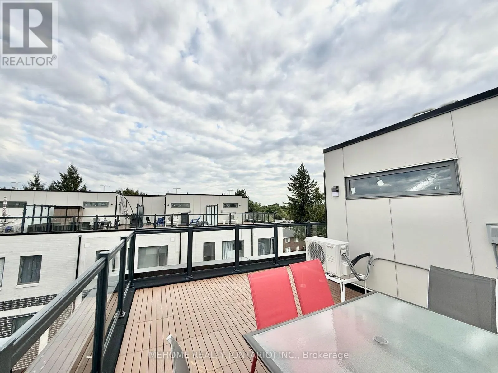 C1- 306 - 3423 SHEPPARD AVENUE E