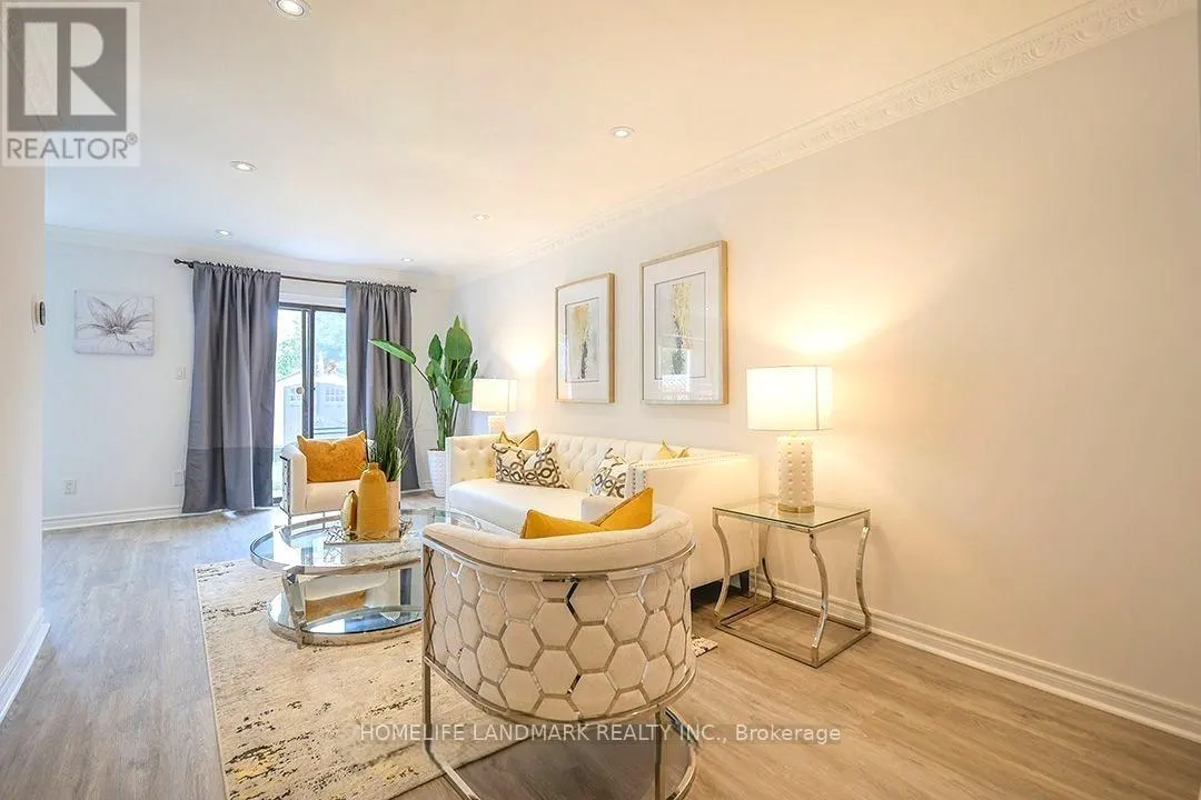3 SADLEE COVE CRESCENT