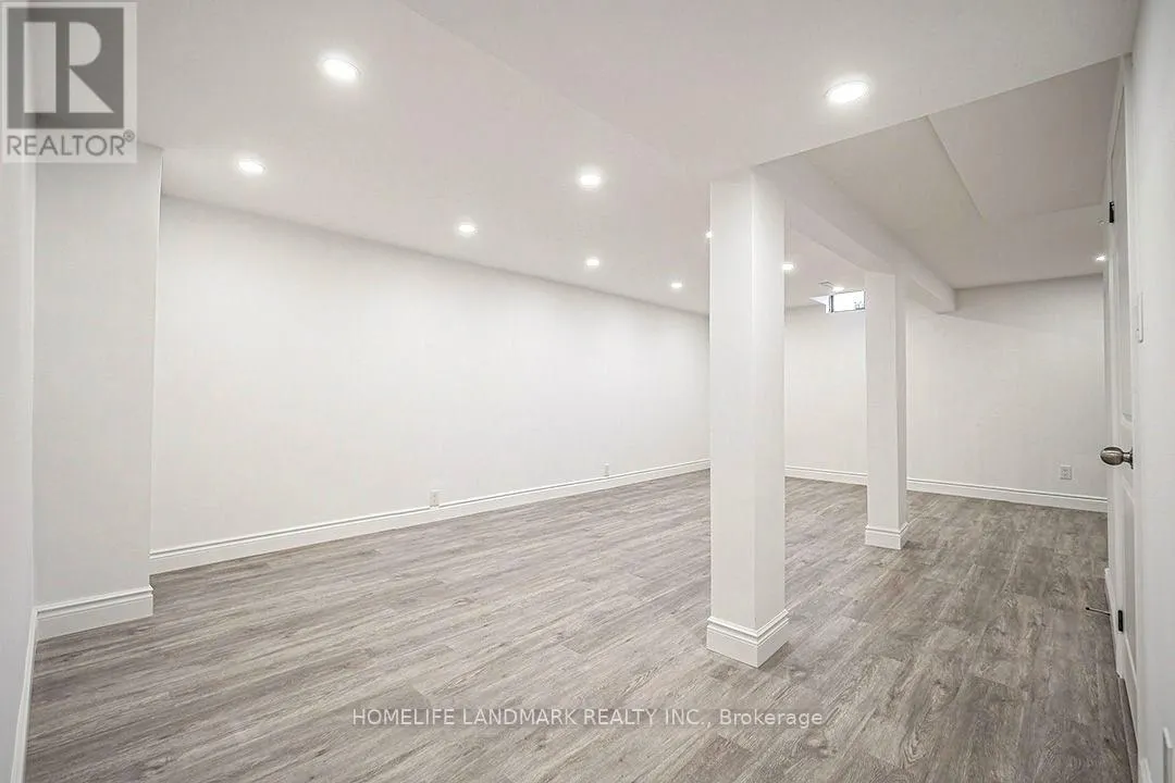 3 SADLEE COVE CRESCENT