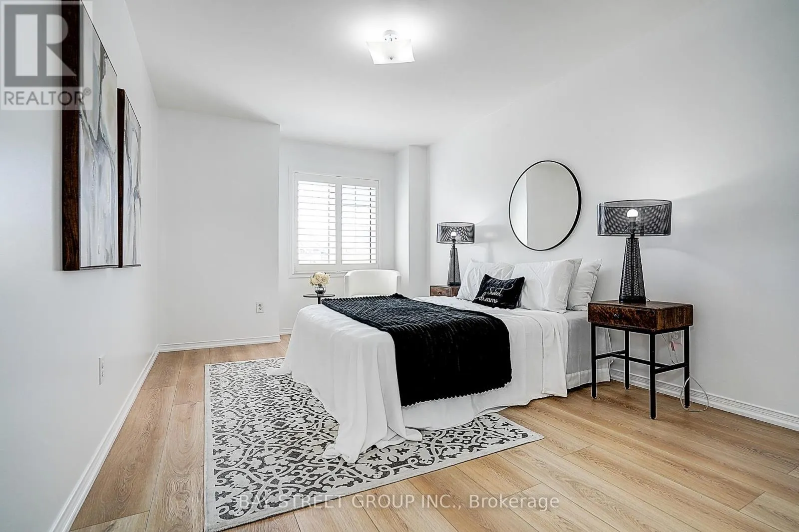 6 HOLROYD STREET