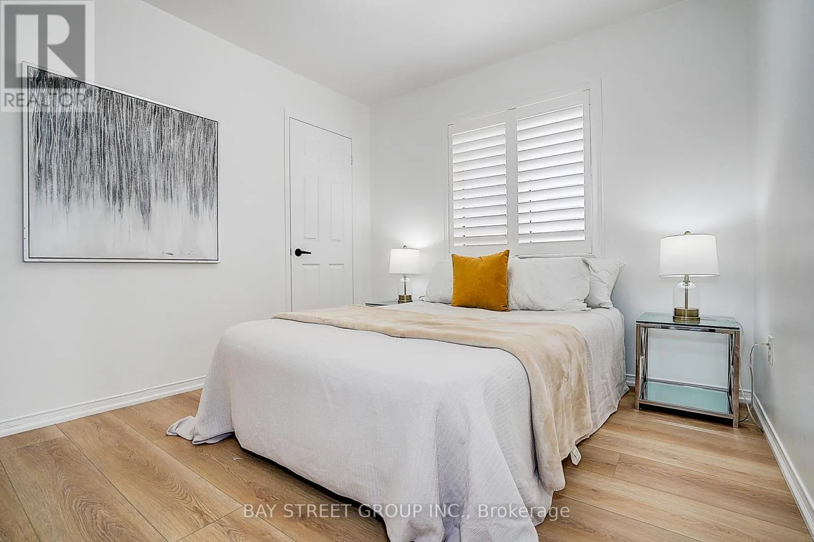 6 HOLROYD STREET
