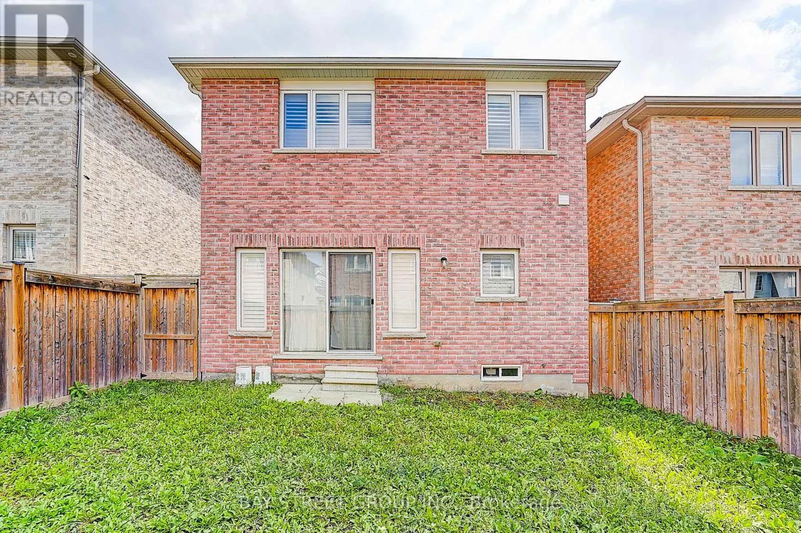 6 HOLROYD STREET