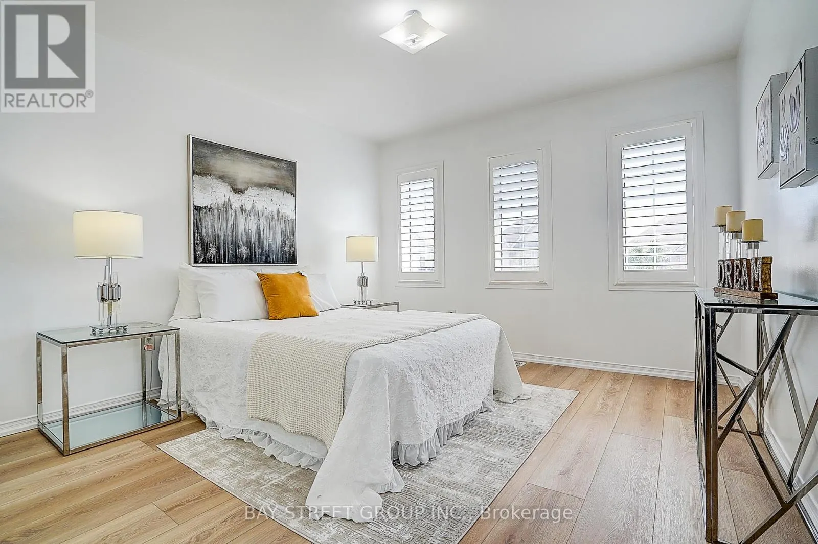 6 HOLROYD STREET