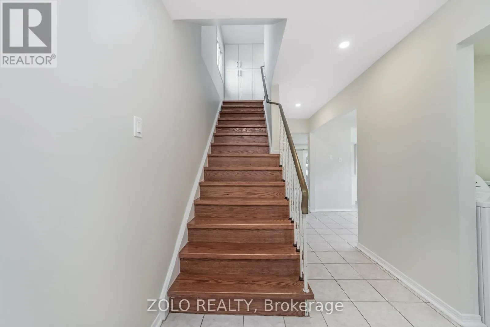 136 GOLDHAWK TRAIL