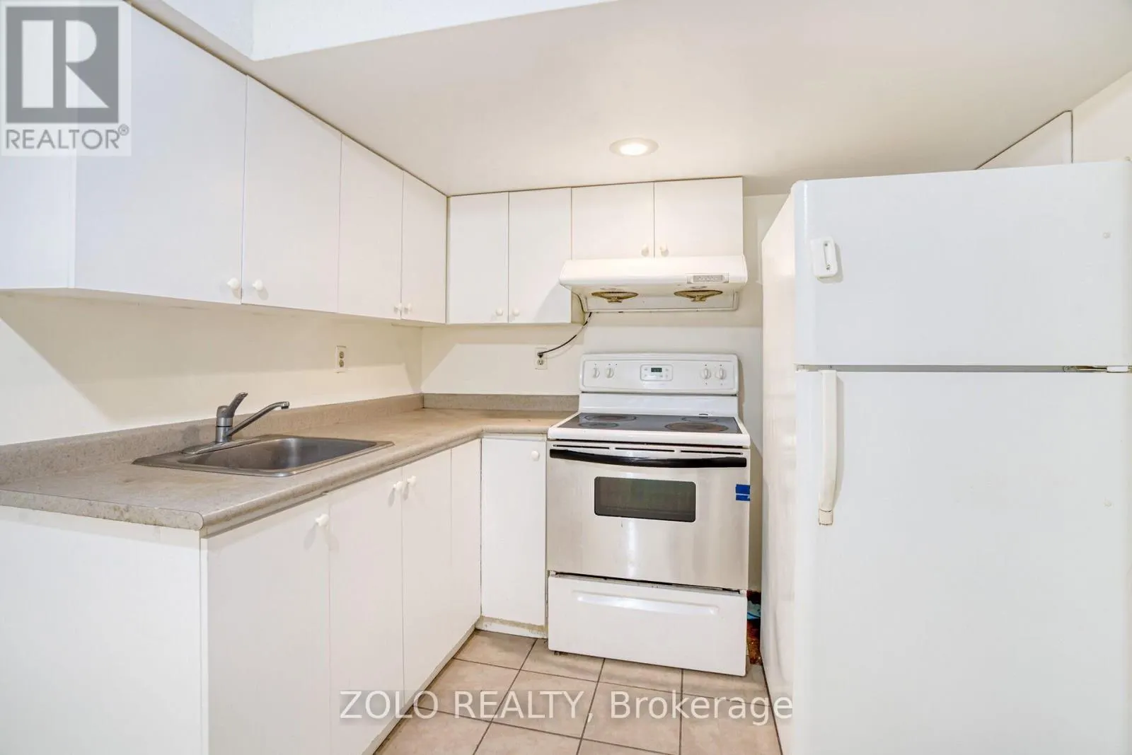 136 GOLDHAWK TRAIL