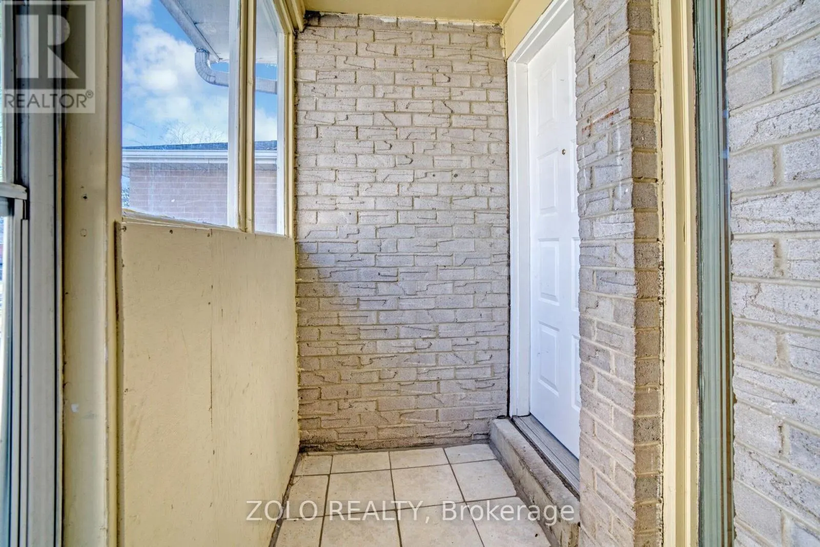 136 GOLDHAWK TRAIL