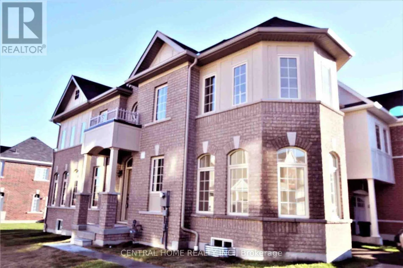 25 CAMILLERI ROAD