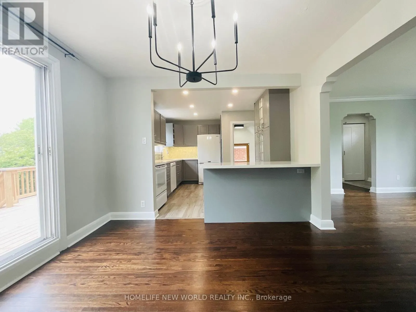 20 ROSELM ROAD