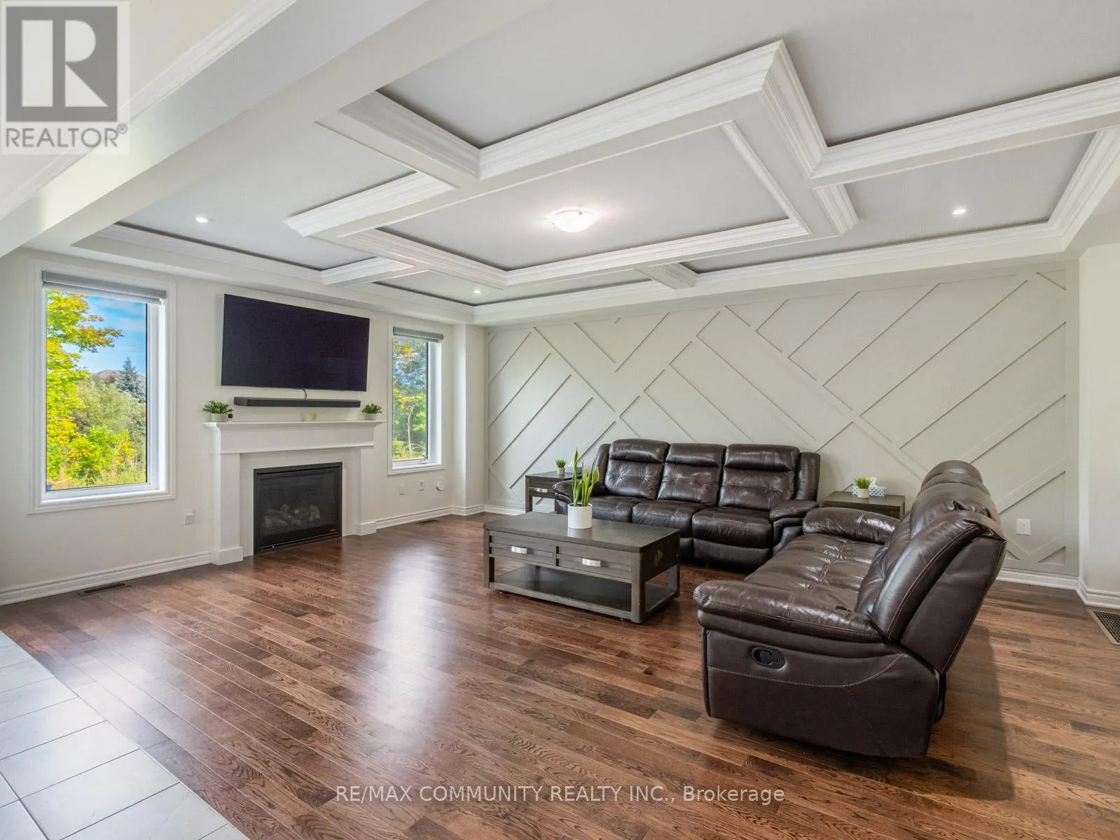 80 BARKERVILLE DRIVE