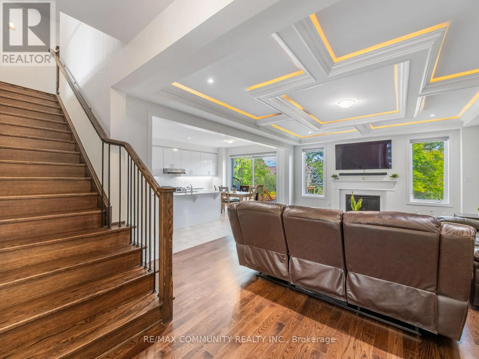80 BARKERVILLE DRIVE