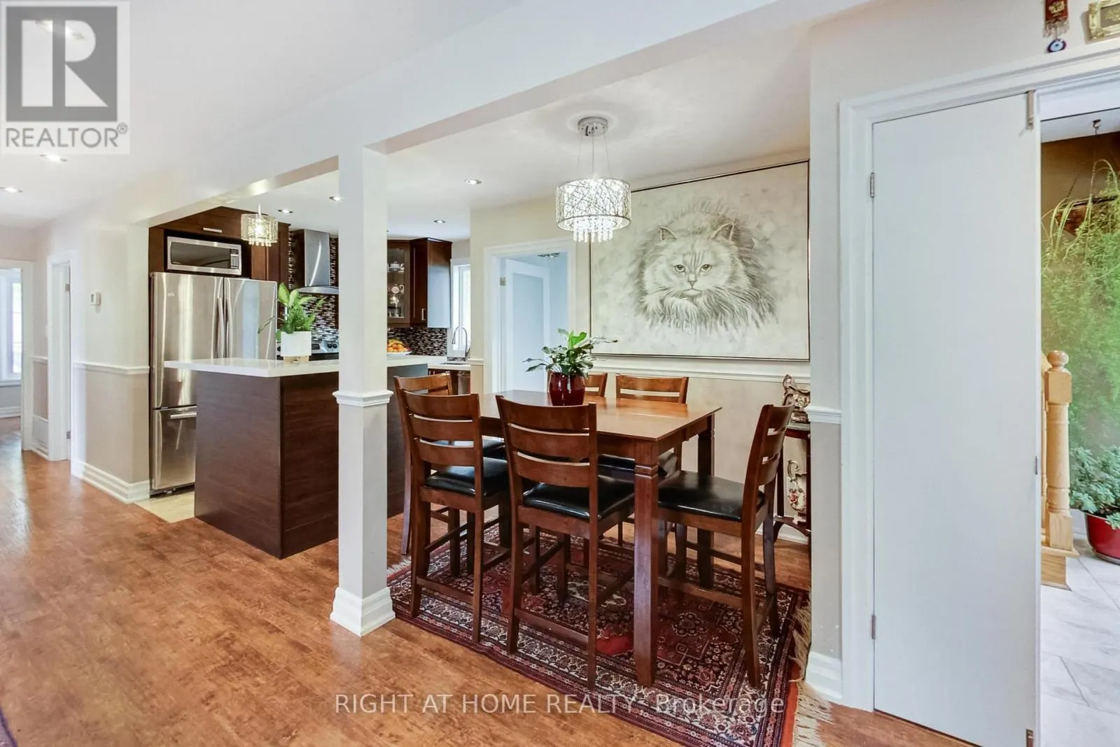 8 SURATY AVENUE