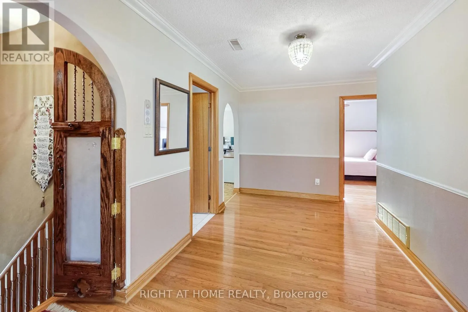 8 SURATY AVENUE