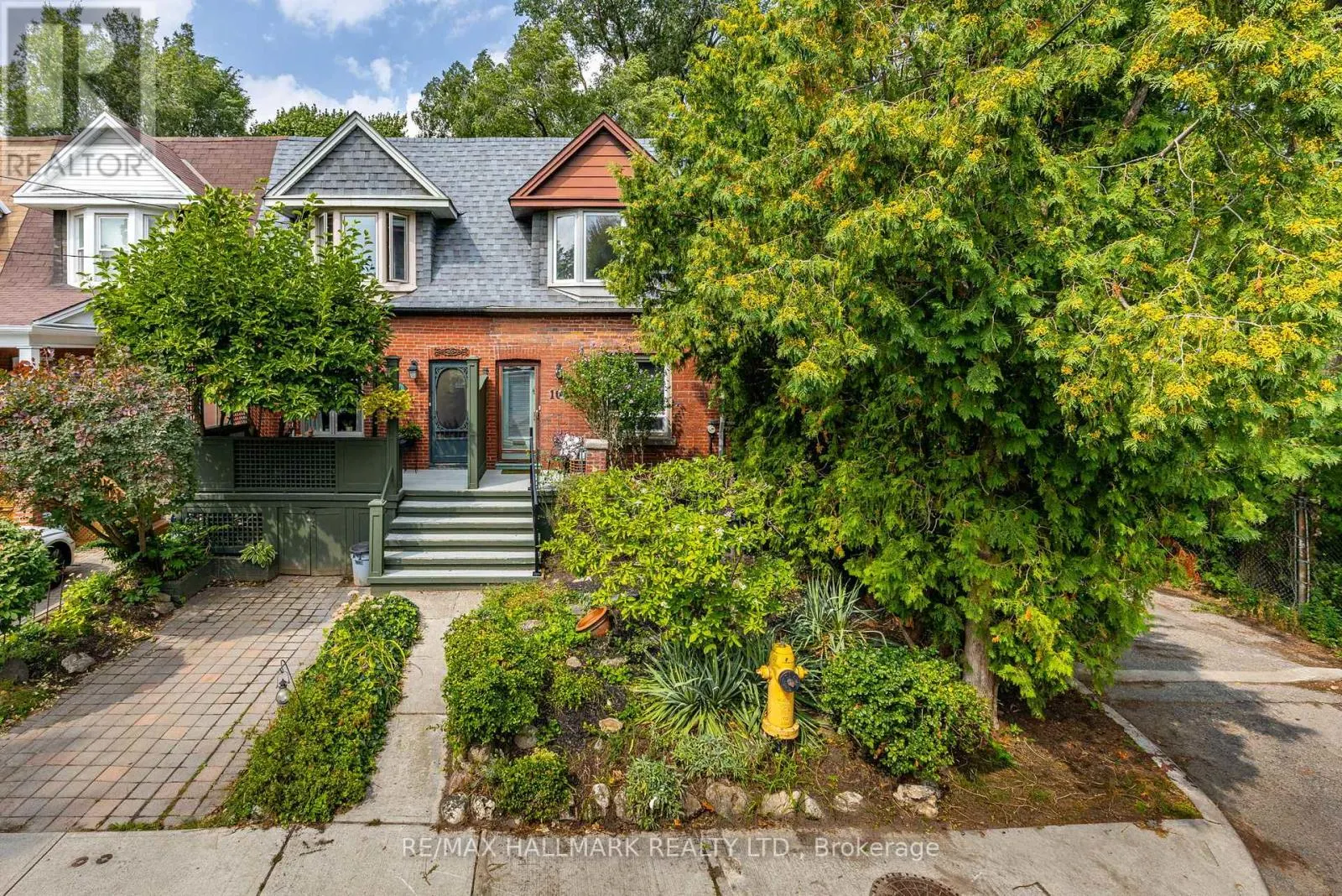 106 FRIZZELL AVENUE