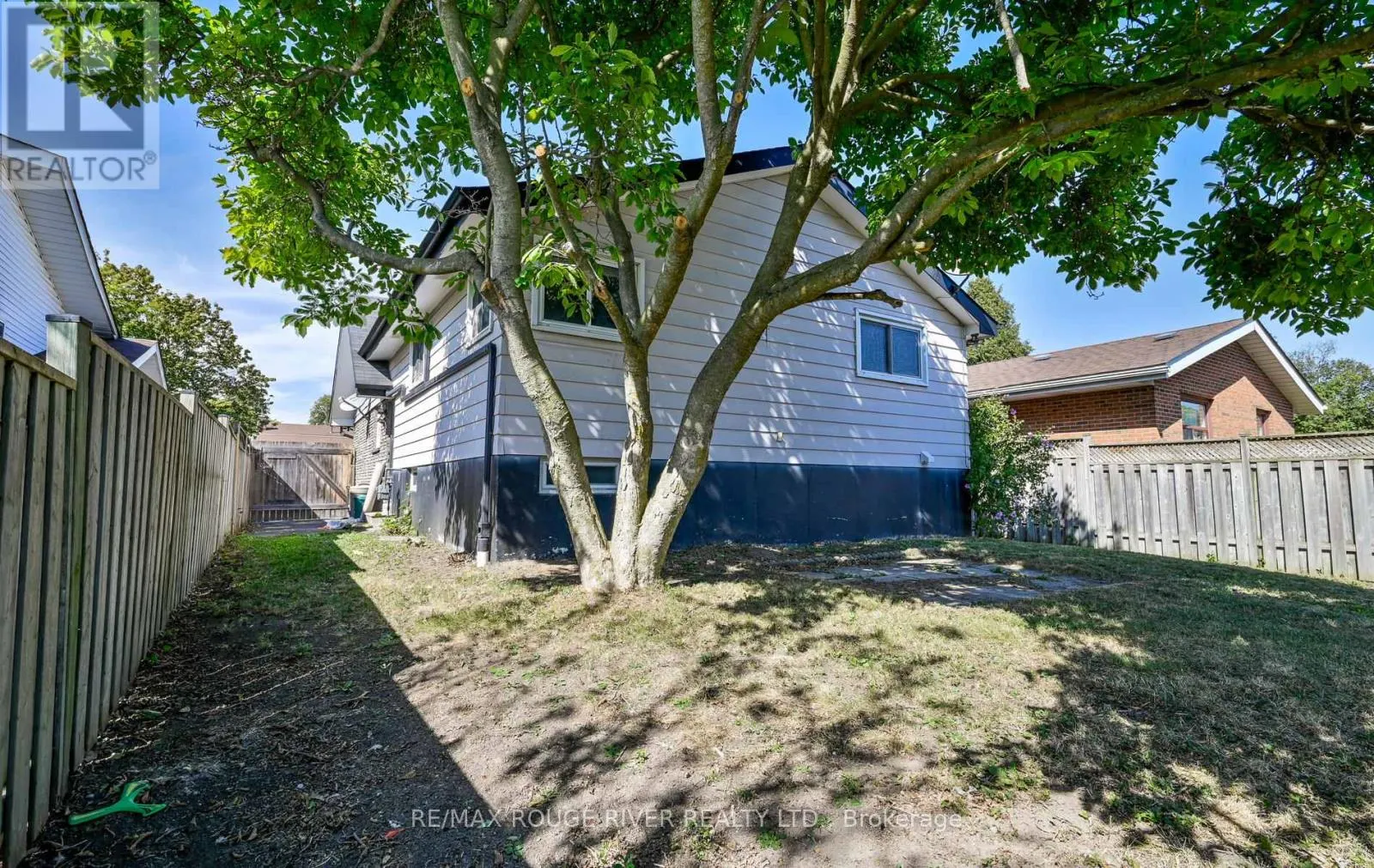 135 CALAIS STREET