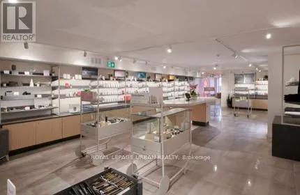 MAIN FLOOR - 715 DANFORTH AVENUE